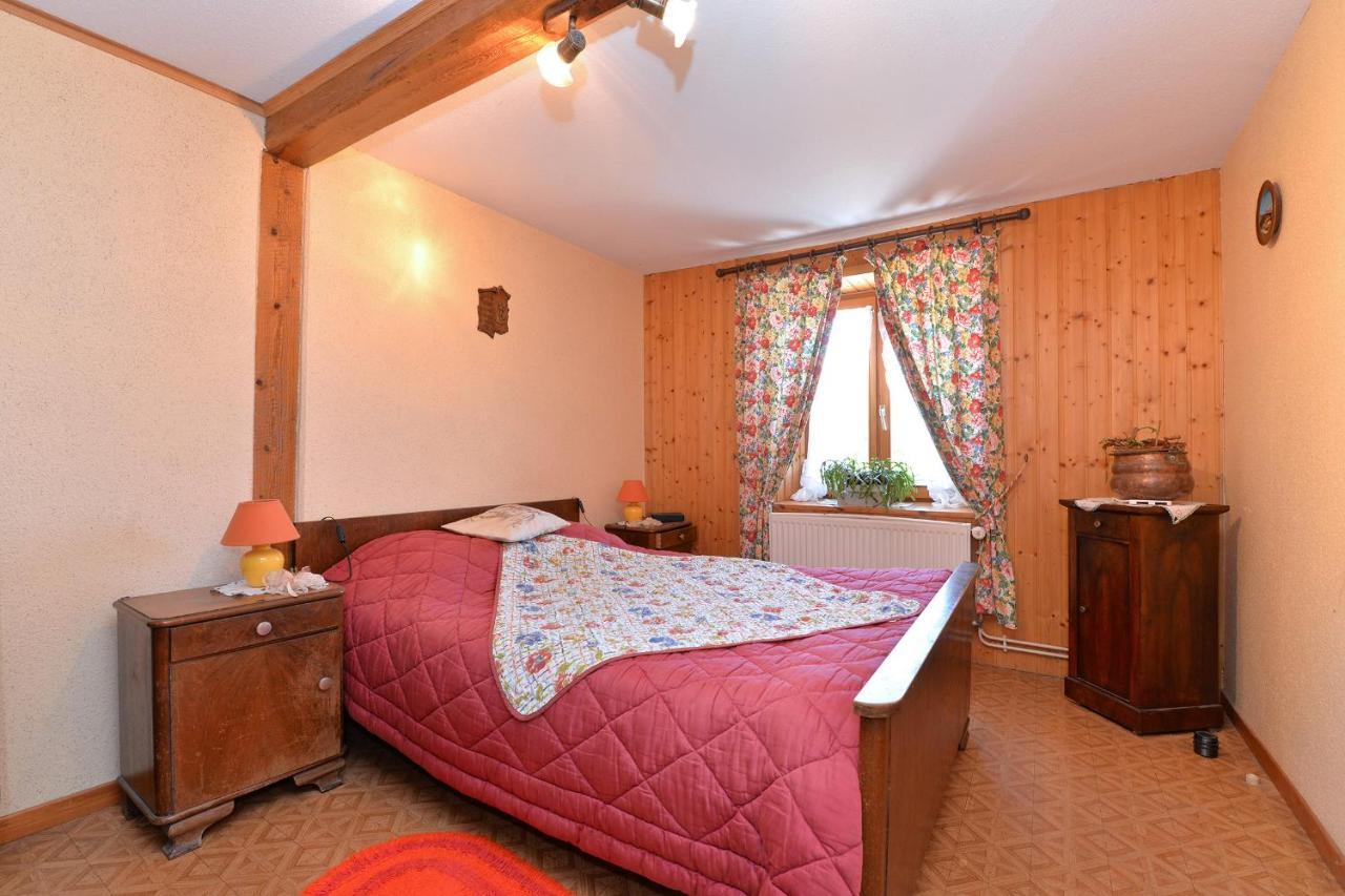Gites Ou Chambres D'Hotes A La Ferme Orbey Bagian luar foto