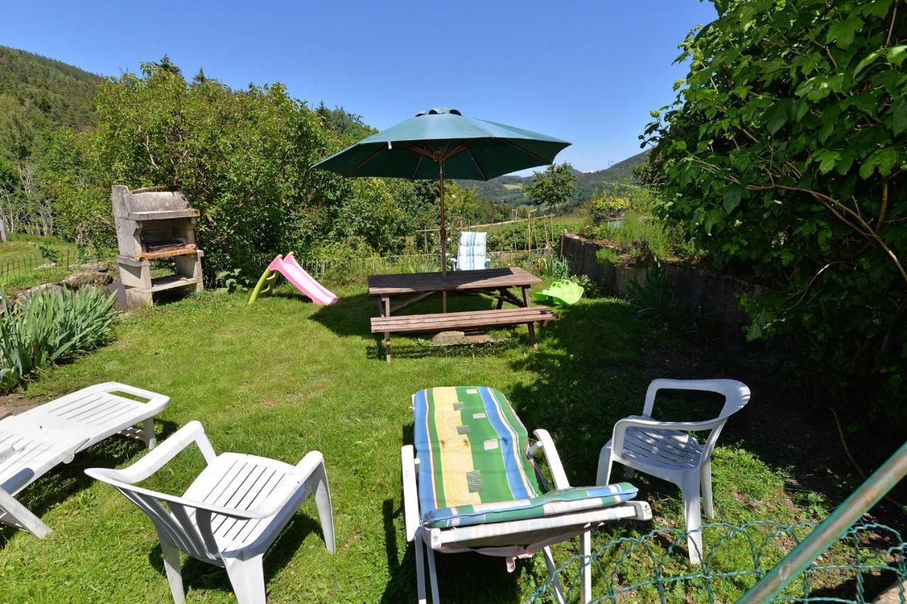 Gites Ou Chambres D'Hotes A La Ferme Orbey Bagian luar foto
