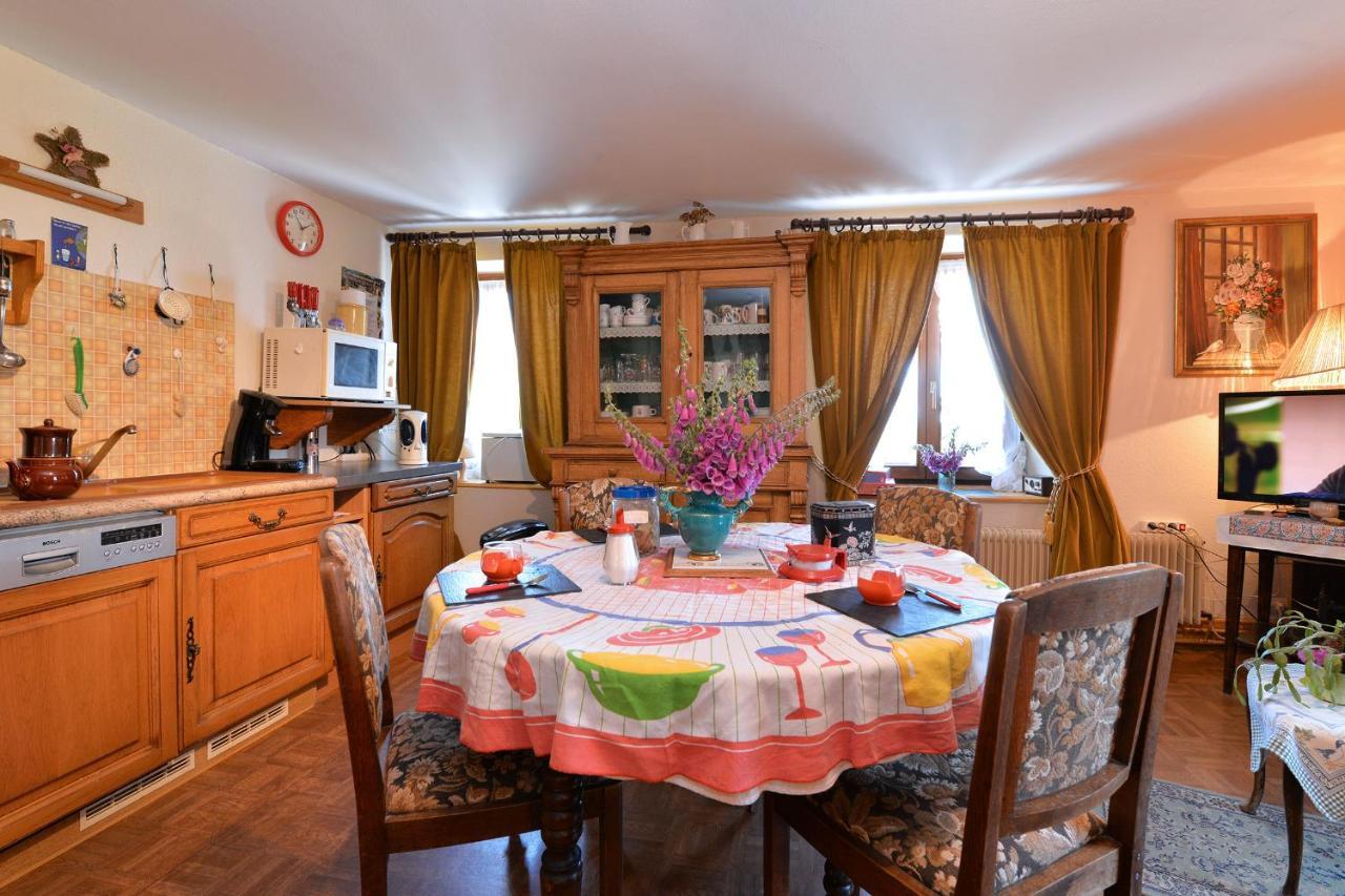 Gites Ou Chambres D'Hotes A La Ferme Orbey Bagian luar foto
